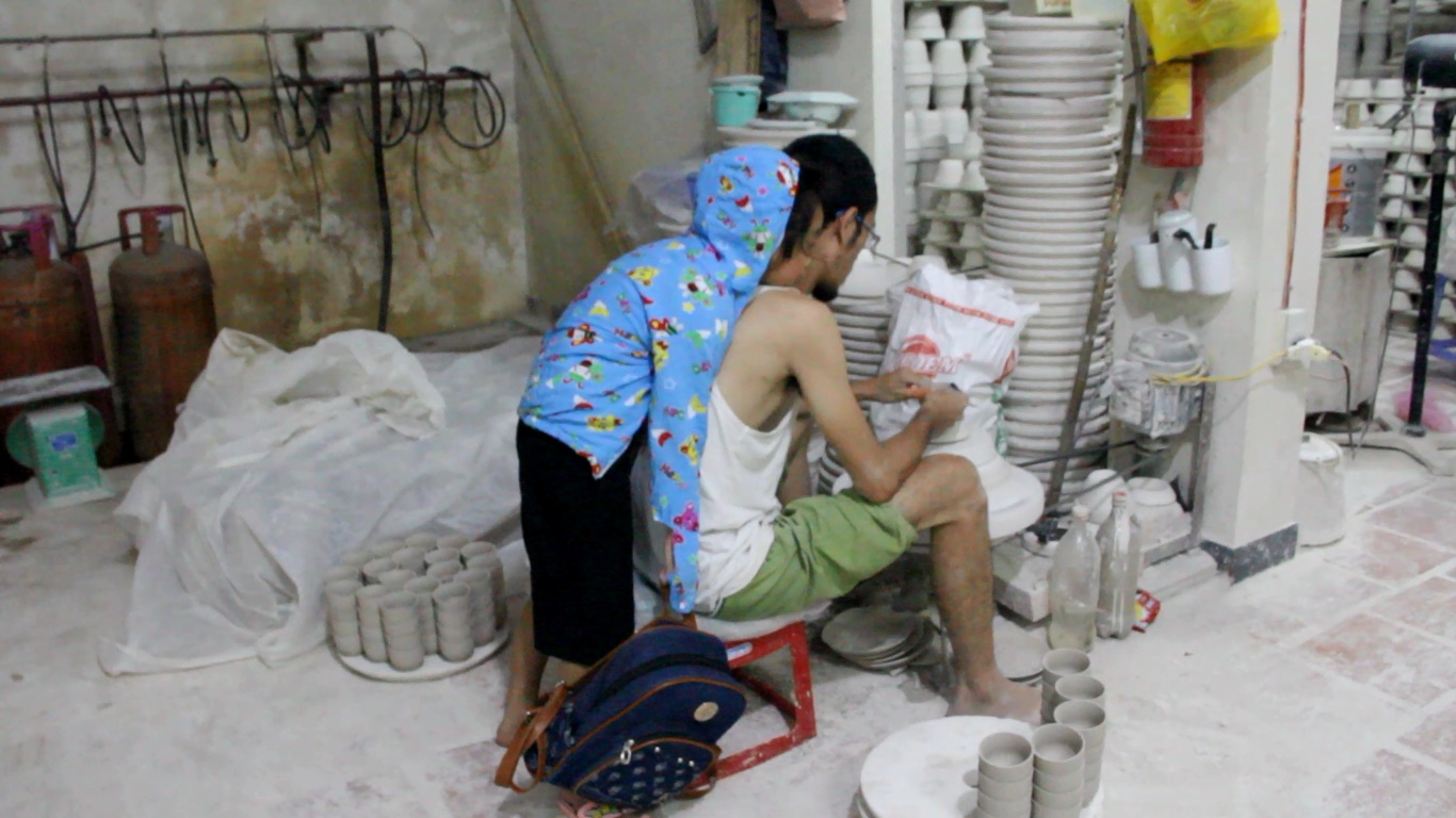 Xưởng sản xuất gốm sứ Lợi An