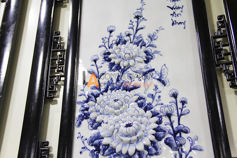 tranh sứ tùng cúc trúc mai số 2 vẽ tràm-cây hoa cúc